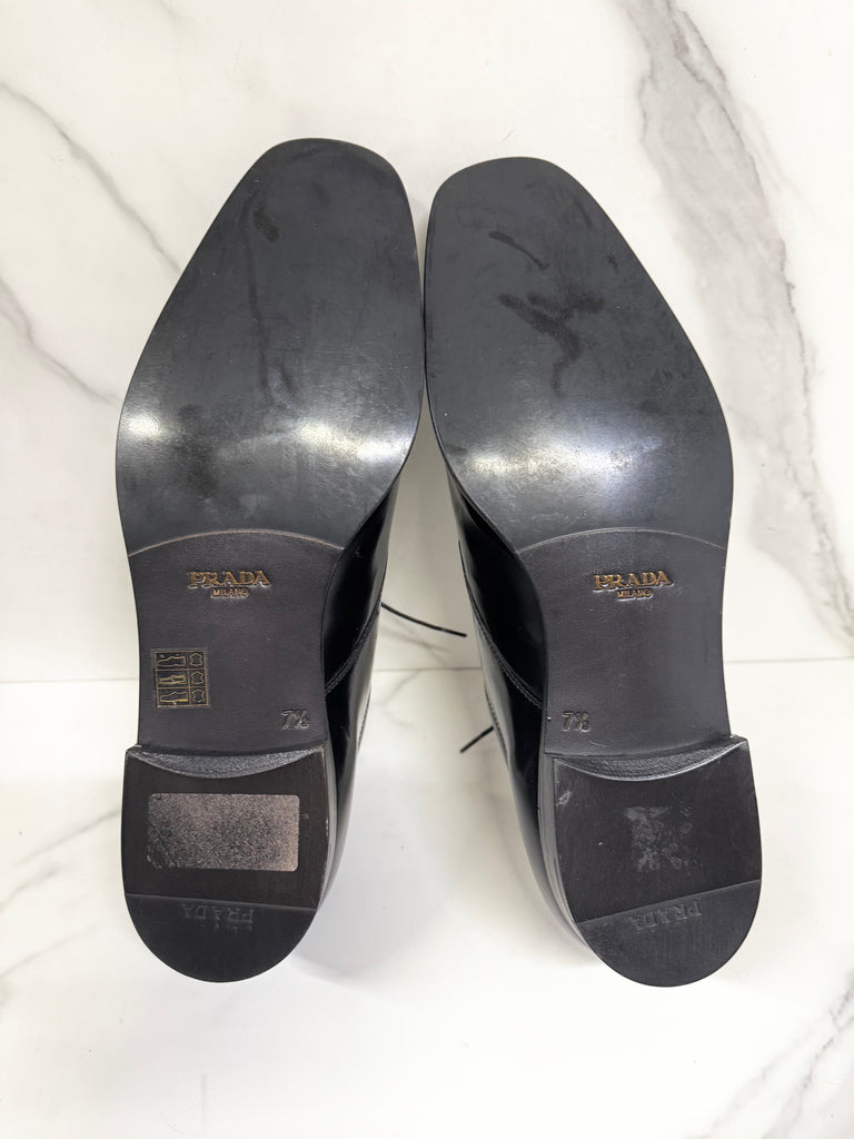 PRADA Calzature Uomo Derby Dress Shoe - Sandy's Savvy Chic Resale Boutique