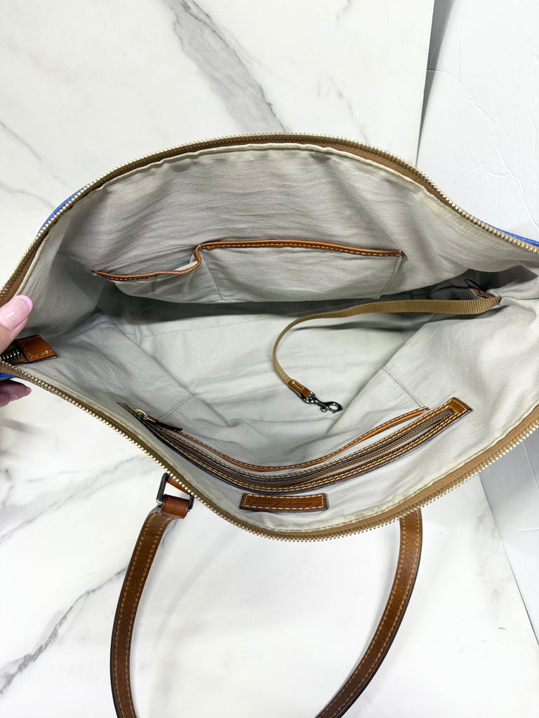 Dooney & Bourke Collegiate Zip Top Shopper - Sandy's Savvy Chic Resale Boutique