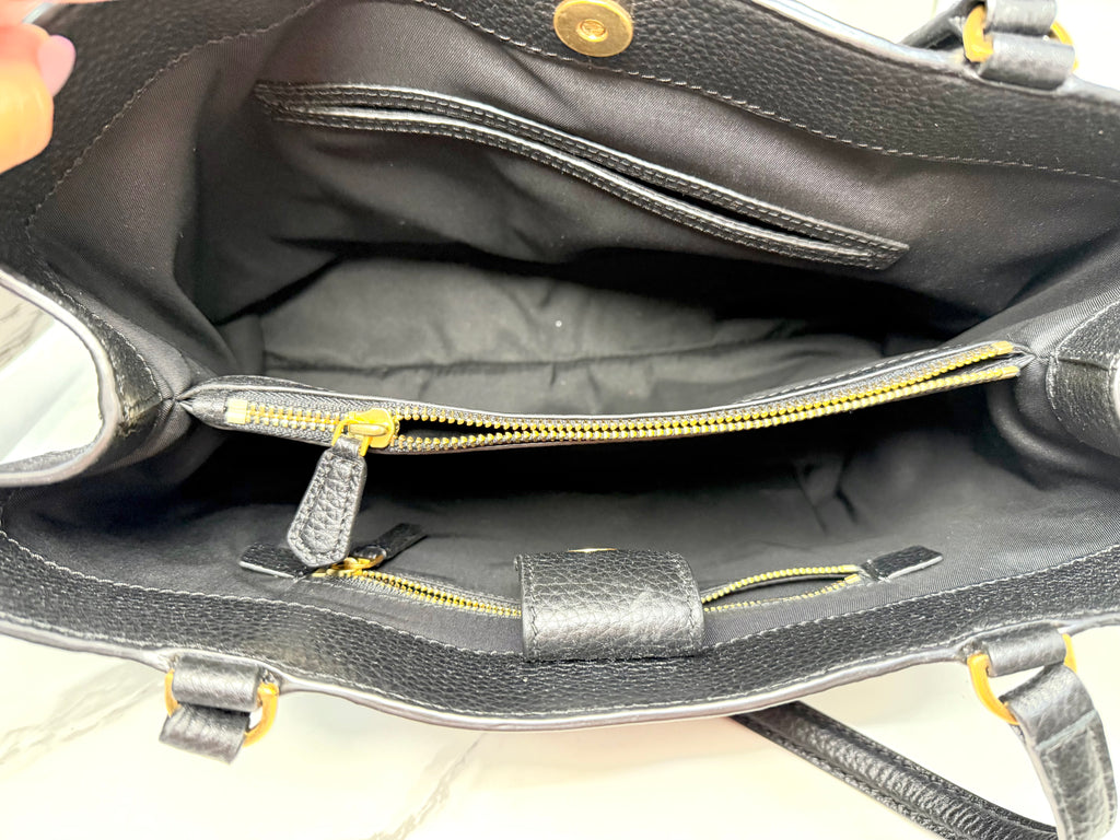 Tory Burch McGraw purse - Sandy's Savvy Chic Resale Boutique