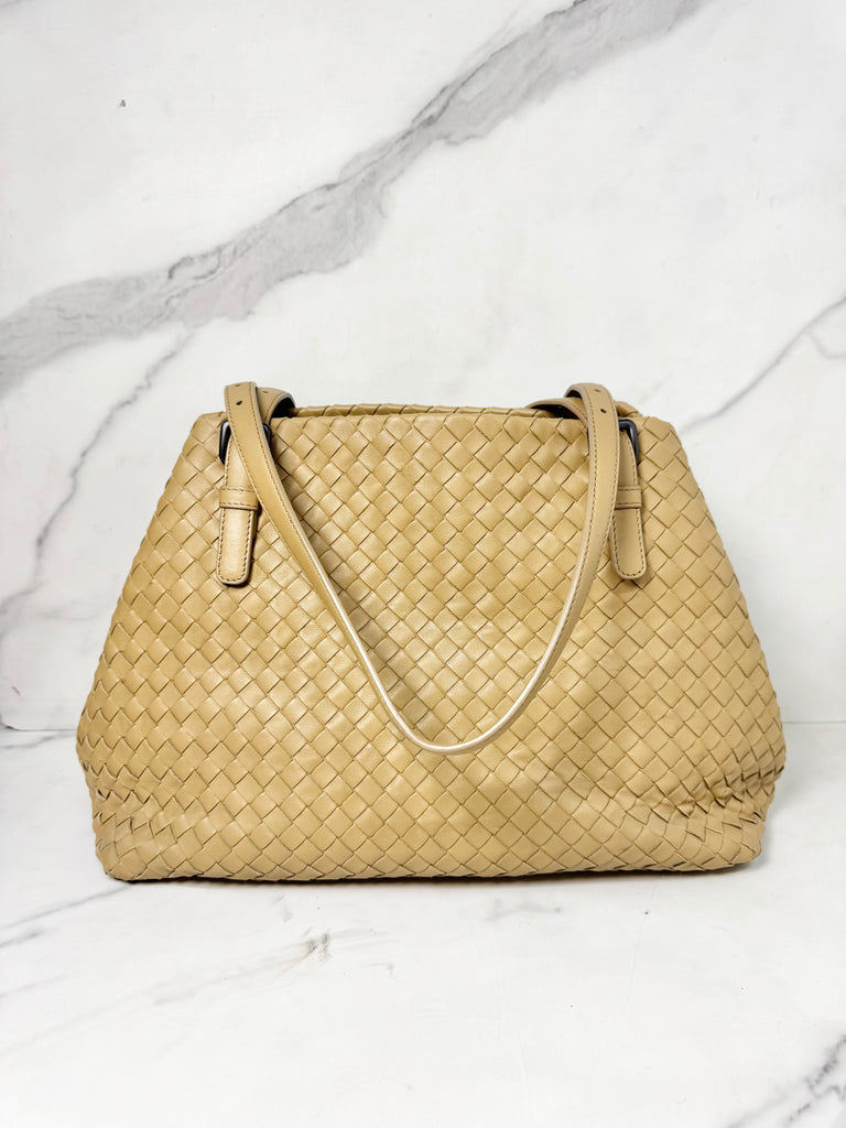 Bottega Veneta Intrecciato Cesta Shoulder Bag - Sandy's Savvy Chic Resale Boutique